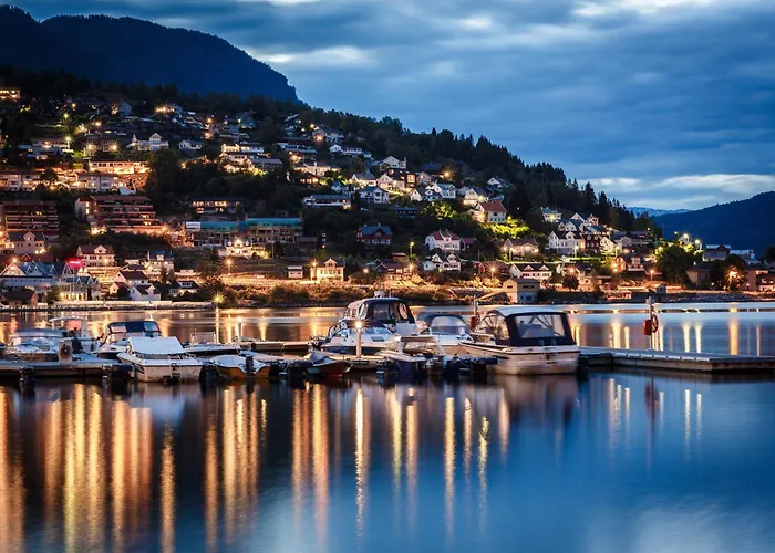 Sogndal Apartment - Central & Near Sognefjord Διαμέρισμα